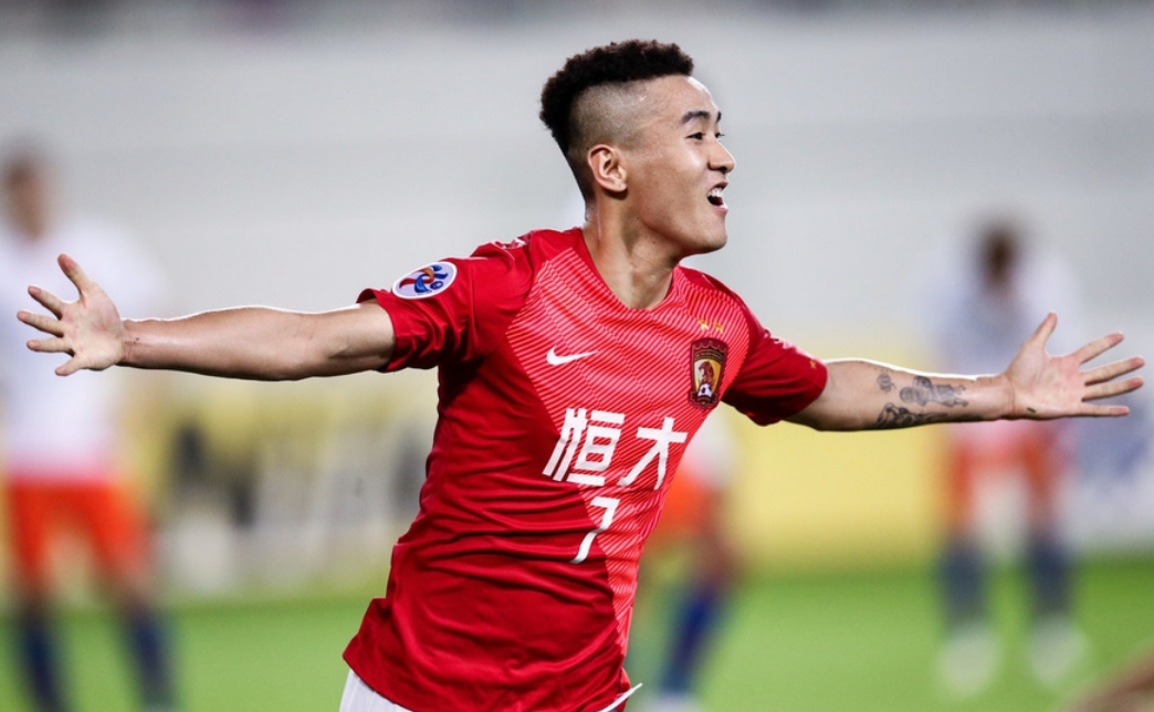  尤文图斯主场失利，争冠形势急转直下  